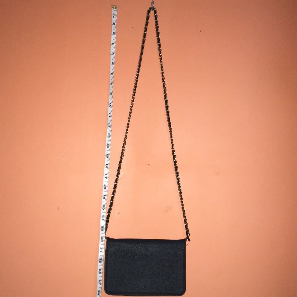 BeBe Boho Convertible Cross Body Clutch Bag - Picture 9 of 10